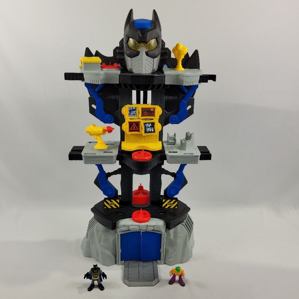 Imaginext DC Super Friends Transforming Batman Batcave Playset by Fisher-Price
